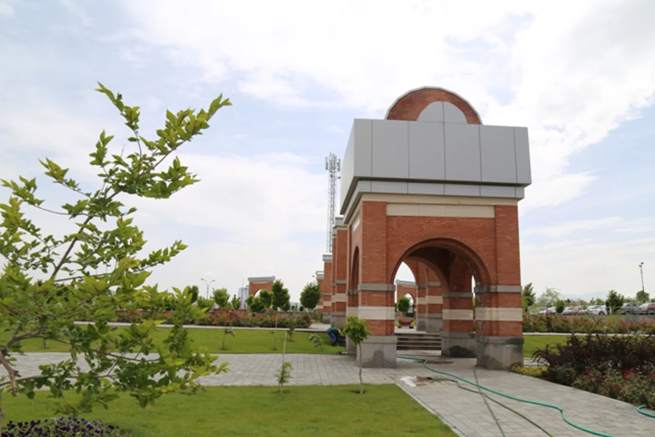 معرفی شهرک خاوران تبریز